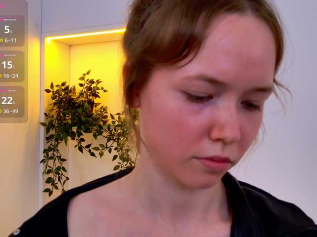 HoneyAhegao live cam on BongaCams