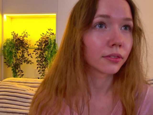 HoneyAhegao live cam on BongaCams