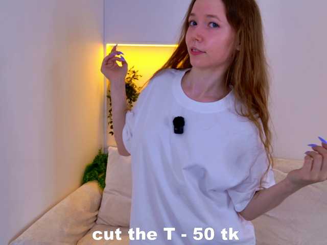 HoneyAhegao live cam on BongaCams