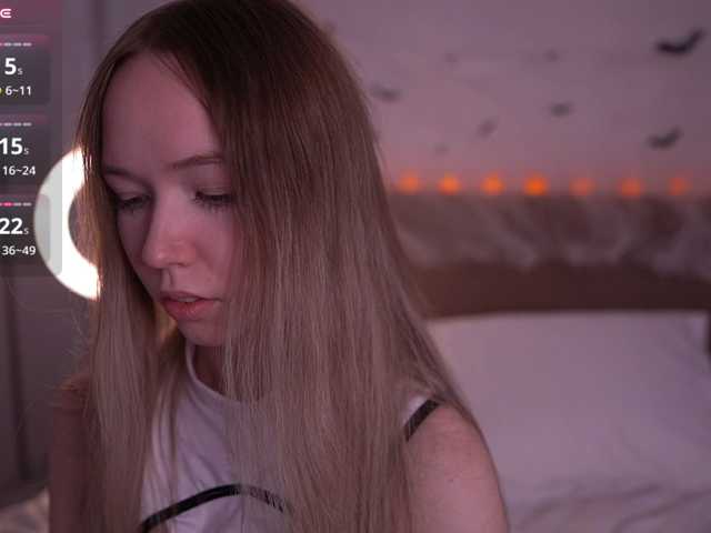 HoneyAhegao live cam on BongaCams