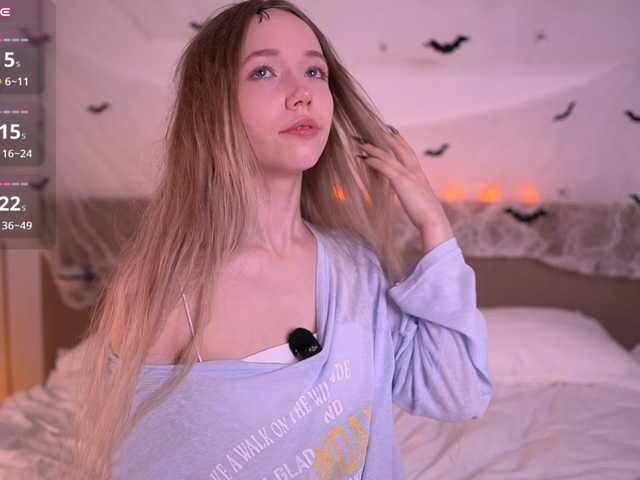 HoneyAhegao live cam on BongaCams