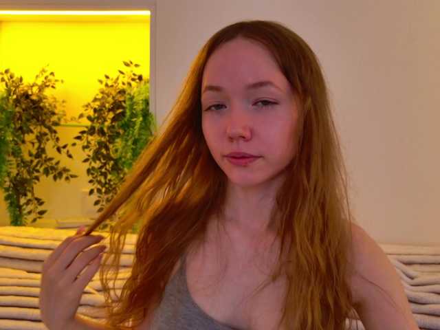HoneyAhegao live cam on BongaCams