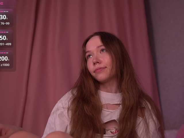 HoneyAhegao's BongaCams show and profile