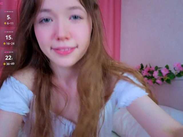HoneyAhegao live cam on BongaCams