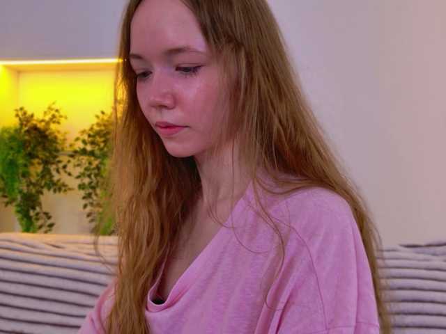 HoneyAhegao live cam on BongaCams