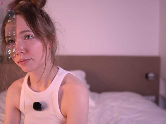 HoneyAhegao live cam preview