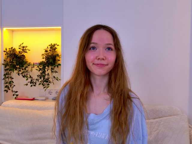 HoneyAhegao live cam on BongaCams