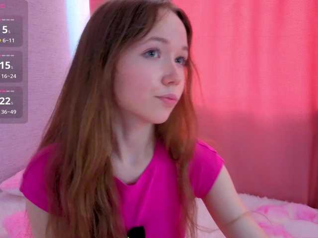 HoneyAhegao live cam on BongaCams