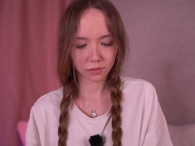 HoneyAhegao's BongaCams show and profile