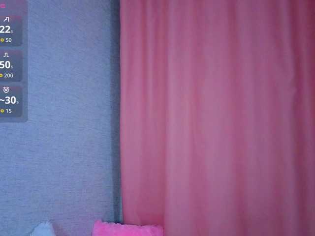 HoneyAhegao live cam on BongaCams