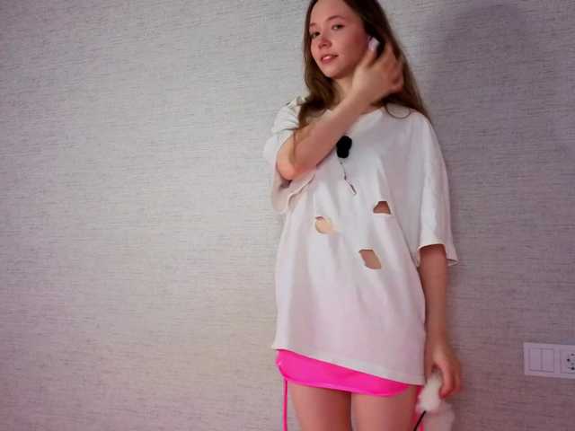 HoneyAhegao's BongaCams show and profile