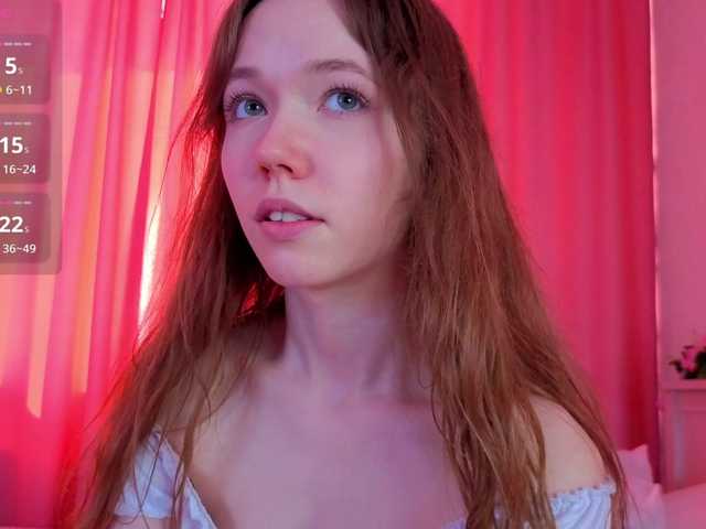 HoneyAhegao live cam on BongaCams