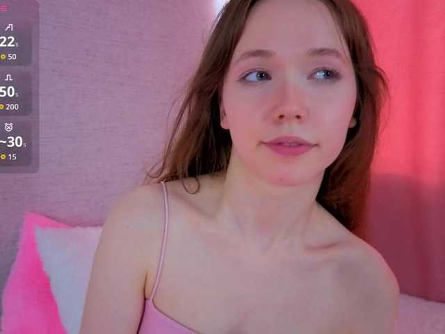 HoneyAhegao live cam on BongaCams