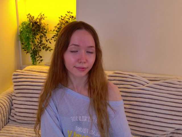 HoneyAhegao live cam on BongaCams