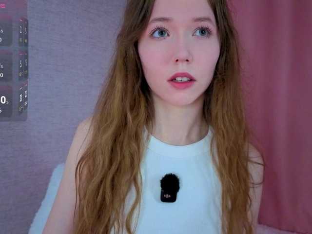 HoneyAhegao live cam on BongaCams