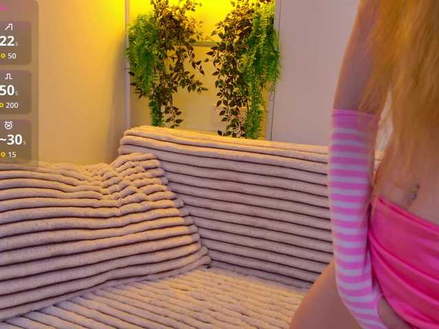 HoneyAhegao live cam on BongaCams