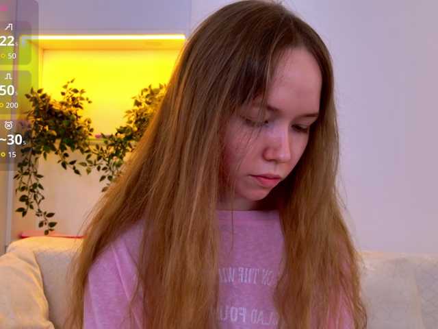 HoneyAhegao live cam on BongaCams