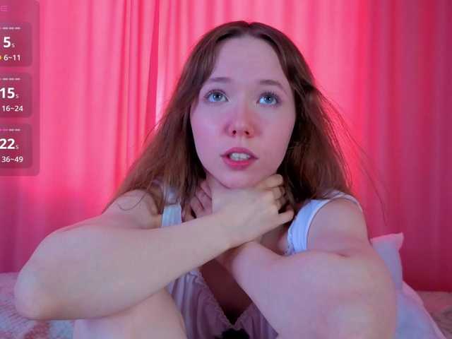 HoneyAhegao live cam on BongaCams