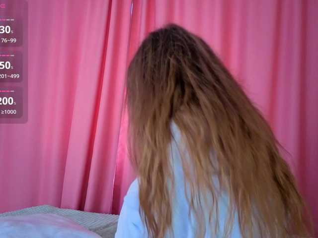 HoneyAhegao live cam on BongaCams