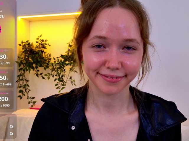 HoneyAhegao live cam on BongaCams