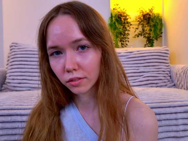 HoneyAhegao live cam on BongaCams