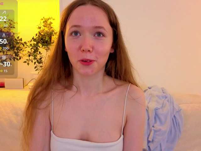 HoneyAhegao live cam on BongaCams