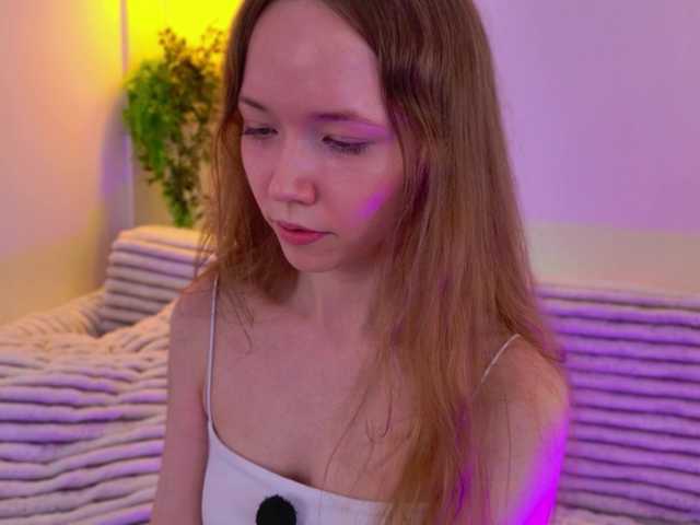 HoneyAhegao live cam on BongaCams