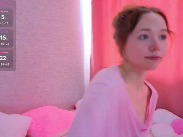 HoneyAhegao live cam on BongaCams
