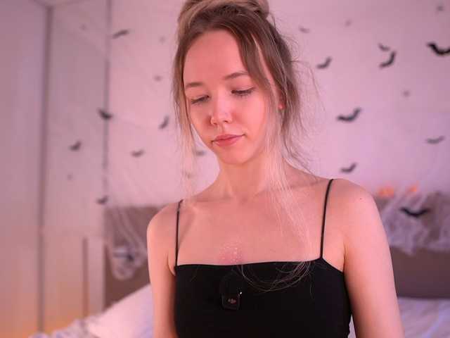 HoneyAhegao live cam on BongaCams