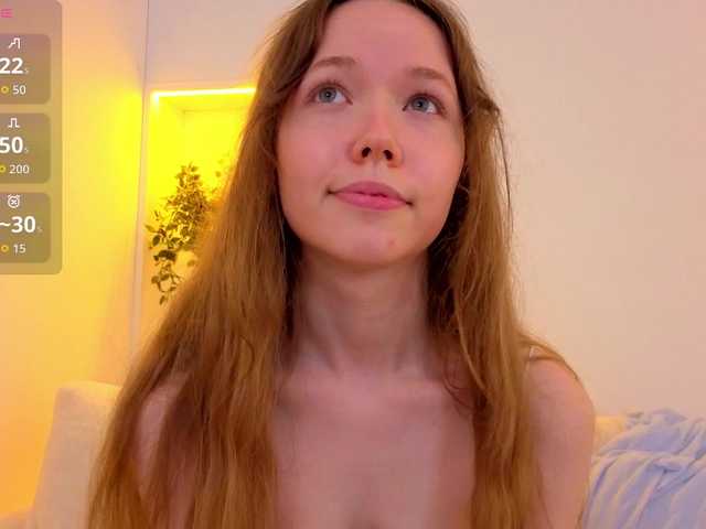 HoneyAhegao live cam on BongaCams