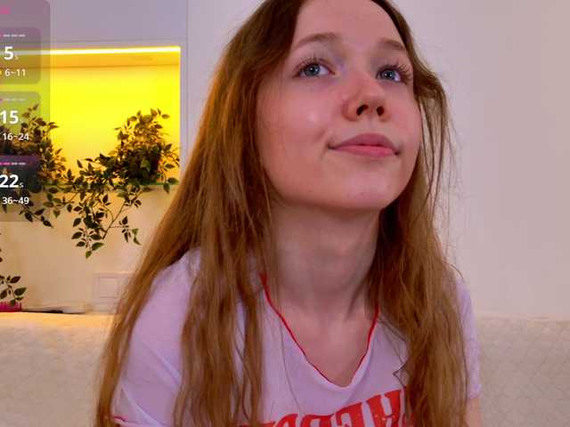 HoneyAhegao live cam on BongaCams