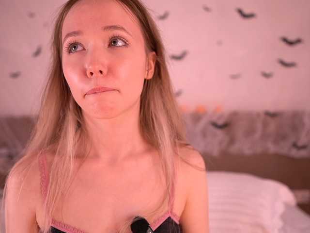 HoneyAhegao live cam on BongaCams