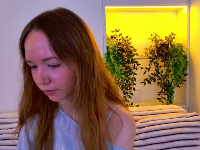 HoneyAhegao live cam on BongaCams