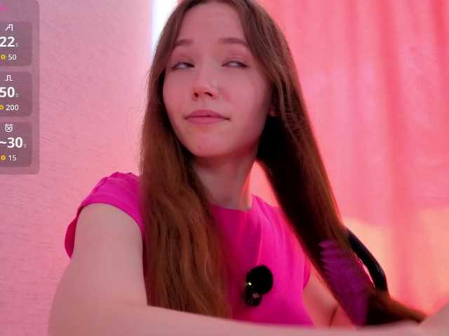 HoneyAhegao live cam on BongaCams