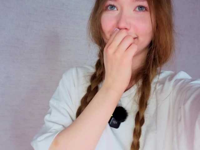 HoneyAhegao's BongaCams show and profile