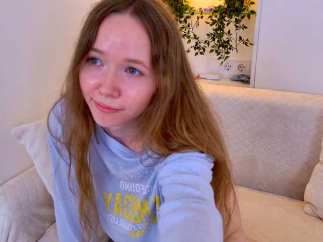 HoneyAhegao live cam on BongaCams