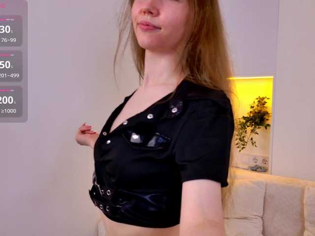 HoneyAhegao live cam on BongaCams