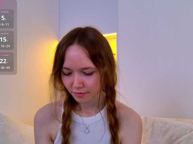 HoneyAhegao live cam on BongaCams