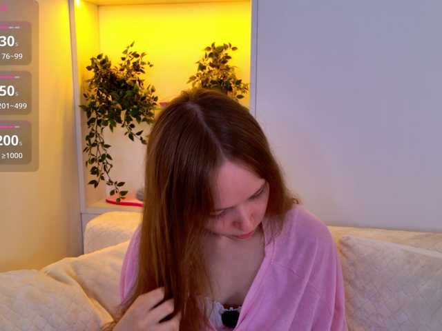 HoneyAhegao live cam on BongaCams