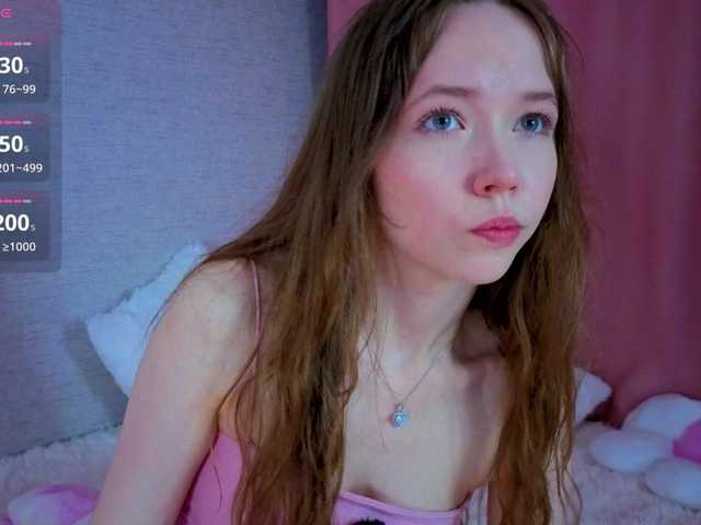 HoneyAhegao live cam on BongaCams