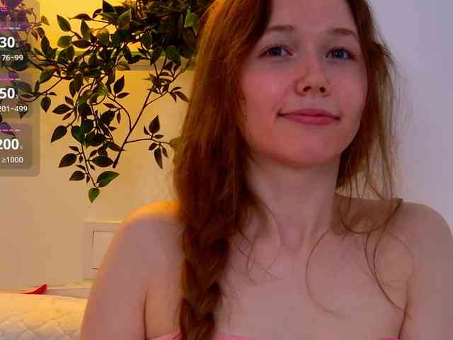 HoneyAhegao webcam