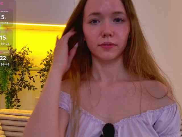 HoneyAhegao webcam