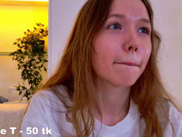 Modèle: HoneyAhegao