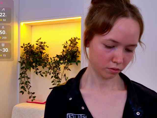 Modèle: HoneyAhegao