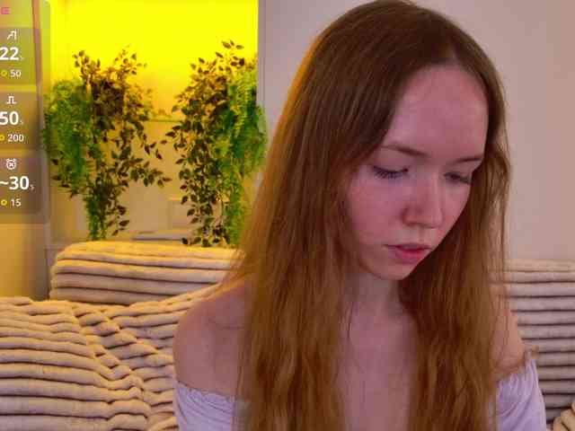 HoneyAhegao webcam