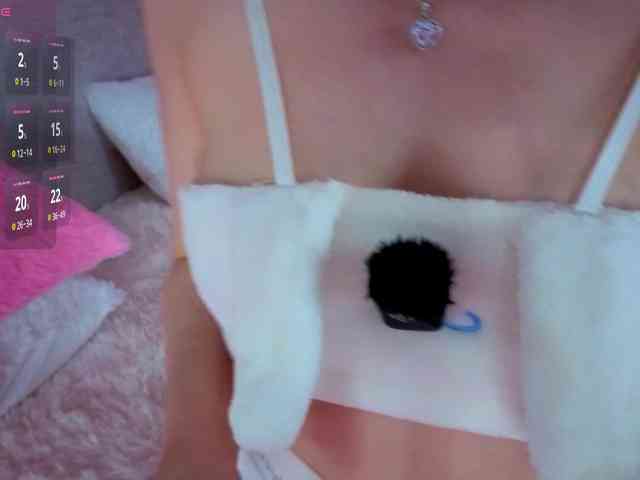 HoneyAhegao webcam