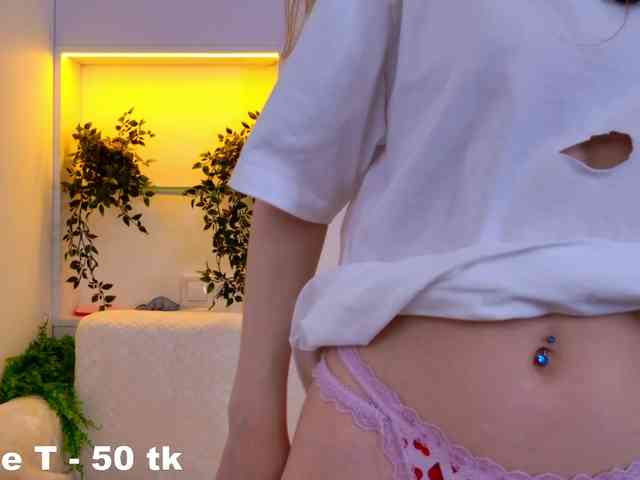 HoneyAhegao webcam