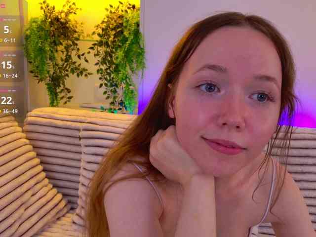 HoneyAhegao webcam