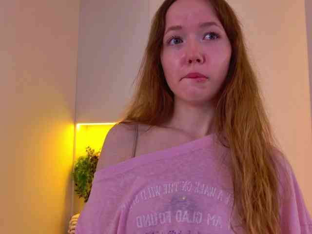 HoneyAhegao webcam