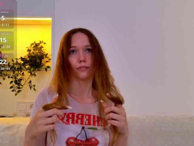 HoneyAhegao webcam